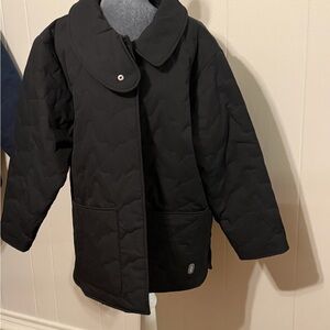 Bass Outdoor Women’s Black Quilted Jacket